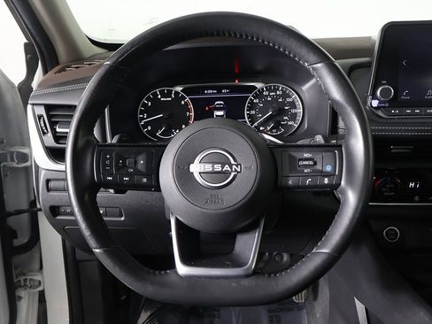 Used 2023 Nissan Rogue SV w/ SV Premium B Package image 36