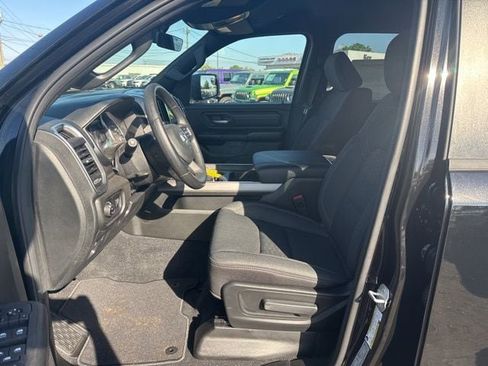 New 2026 RAM 1500 Express AWD/4WD image 12