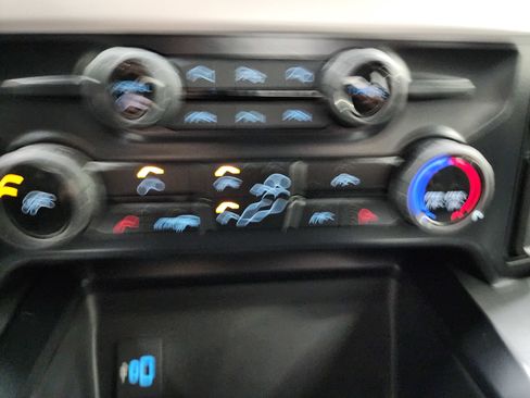 Used 2024 Ford F350 XLT w/ XLT Premium Package image 43