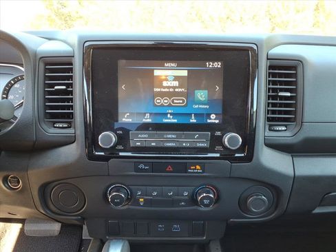 Used 2024 Nissan Frontier S w/ S Utility Package image 9