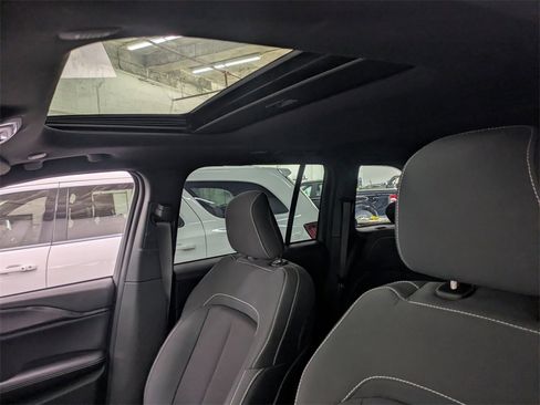 Certified 2024 Jeep Grand Cherokee Laredo X w/ Trailer Tow Package image 21