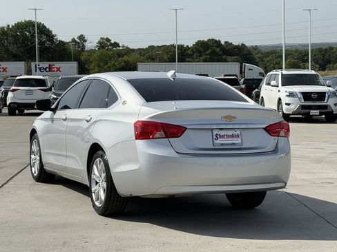 Used 2018 Chevrolet Impala LT FWD image 4