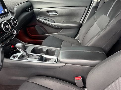 Used 2023 Nissan Sentra SV FWD image 12