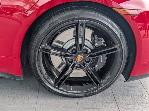 Used 2021 Porsche Taycan 4S image 17