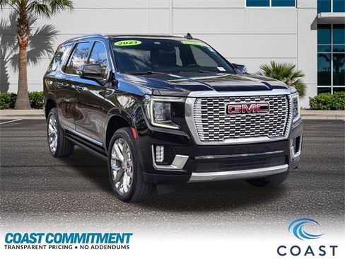 Used 2021 GMC Yukon Denali w/ Denali Ultimate Package image 3