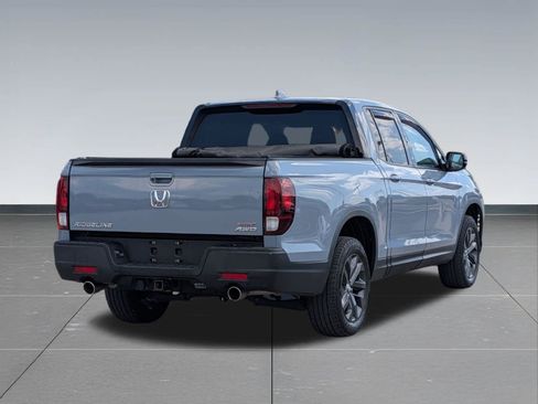 Certified 2023 Honda Ridgeline Sport image 6