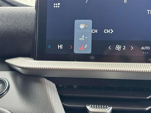 Used 2025 Ford Explorer ST-Line w/ ST-Line Street Pack image 29