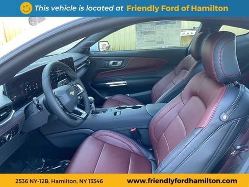 Used 2025 Ford Mustang Premium image 19