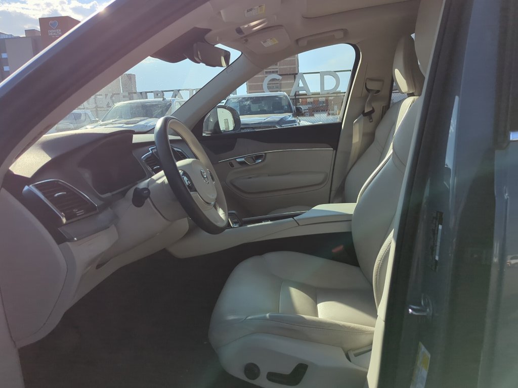 Used 2023 Volvo XC90 B6 Plus w/ Protection Package AWD/4WD image 11