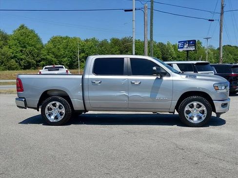 Used 2019 RAM 1500 Big Horn AWD/4WD image 2