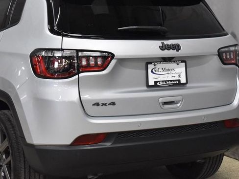 New 2026 Jeep Compass Limited w/ Sun, Sound & Navigation Group image 9