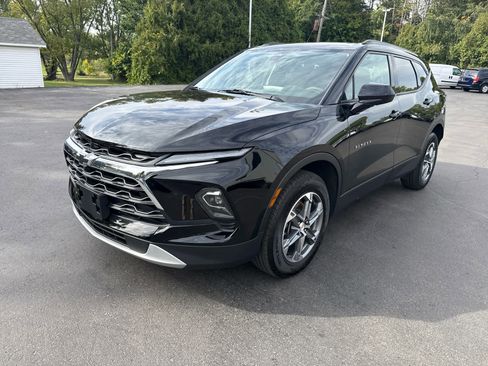Used 2024 Chevrolet Blazer LT w/ Convenience Package image 7