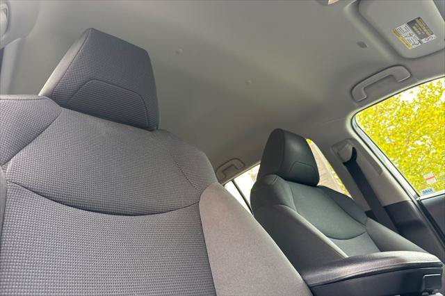 Certified 2024 Toyota RAV4 LE AWD/4WD image 18