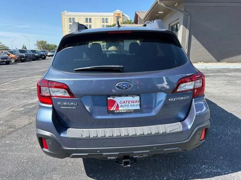 Used 2018 Subaru Outback 2.5i Limited AWD/4WD image 4