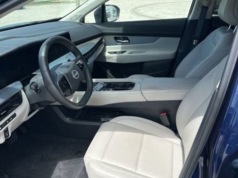 Used 2025 Nissan Murano SL w/ Cargo Package AWD/4WD image 10