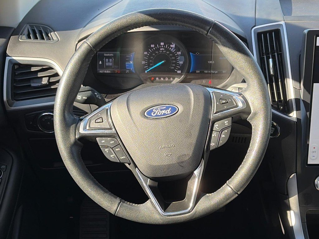 Used 2024 Ford Edge SEL AWD/4WD image 13