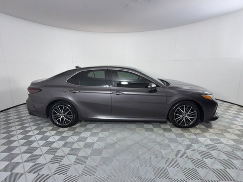 Used 2023 Toyota Camry XLE w/ Navigation Package FWD image 4