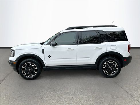 Used 2023 Ford Bronco Sport Outer Banks w/ Tech Package image 4