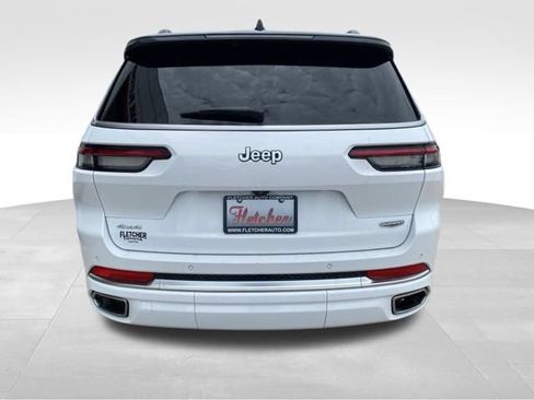 Used 2025 Jeep Grand Cherokee L Summit AWD/4WD image 3