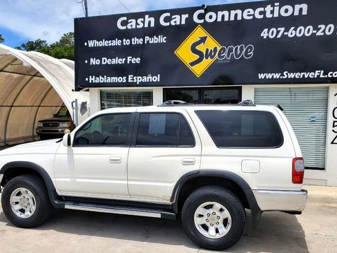 Used 1999 Toyota 4Runner SR5 AWD/4WD image 8