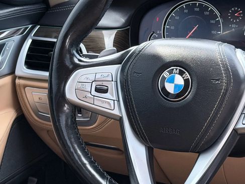 Used 2017 BMW 750i xDrive AWD/4WD image 45