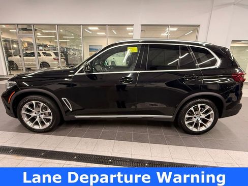 Used 2022 BMW X5 xDrive40i w/ Climate Comfort Package image 5