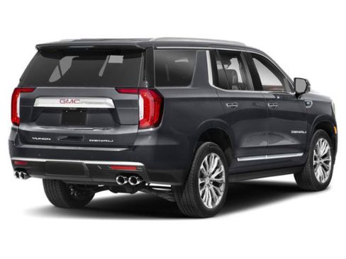 Used 2024 GMC Yukon Denali w/ Advanced Technology Package AWD/4WD image 2