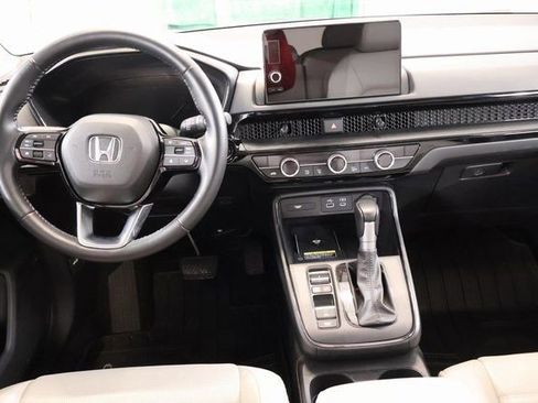 Used 2025 Honda CR-V EX-L image 14
