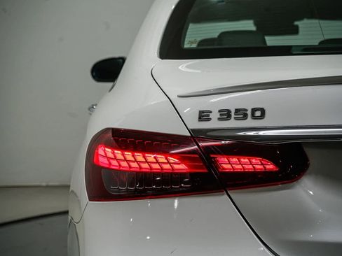 Used 2023 Mercedes-Benz E 350 Sedan image 8