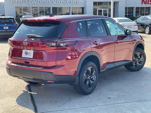 New 2026 Nissan Rogue SV image 5