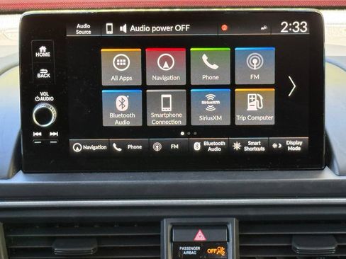 Certified 2025 Honda Pilot Touring image 25