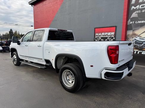 Used 2024 Chevrolet Silverado 3500 High Country w/ Technology Package image 14