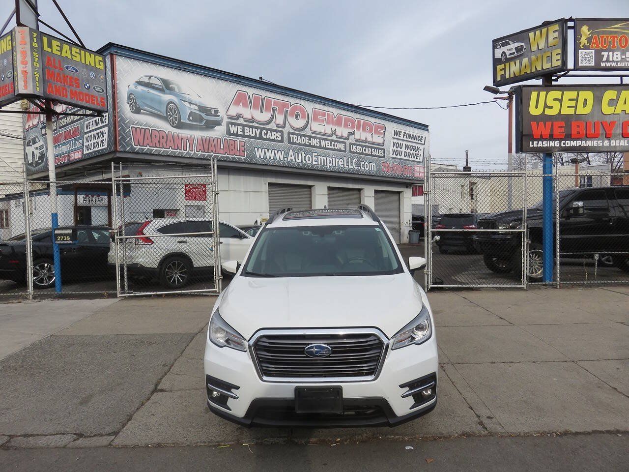 Used 2020 Subaru Ascent Limited w/ Technology Package AWD/4WD image 6