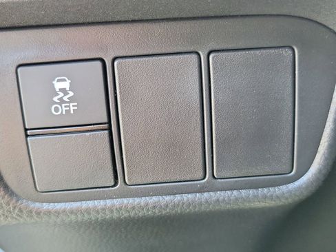 Certified 2025 Honda CR-V EX image 18