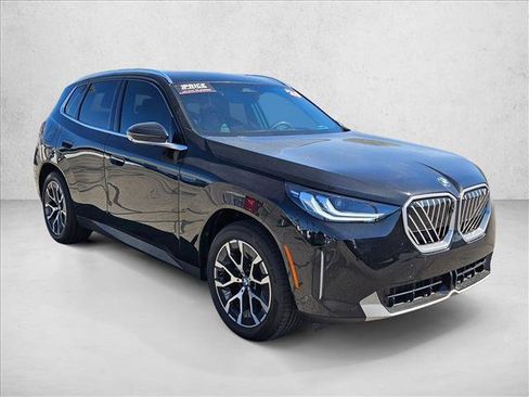 Used 2026 BMW X3 xDrive30i w/ Premium Package AWD/4WD image 3