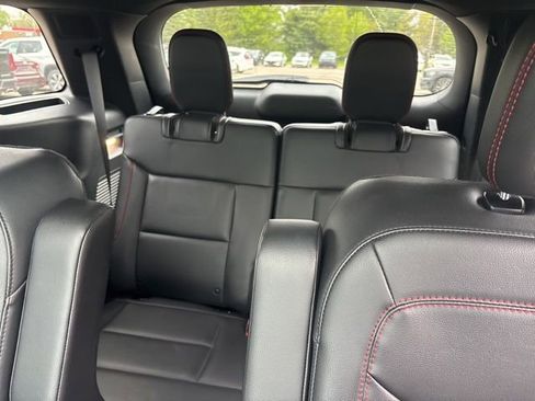 Used 2024 Ford Explorer ST-Line w/ Class IV Trailer Tow Package AWD/4WD image 16