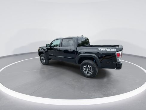 Used 2023 Toyota Tacoma TRD Off-Road w/ Technology Package AWD/4WD image 13