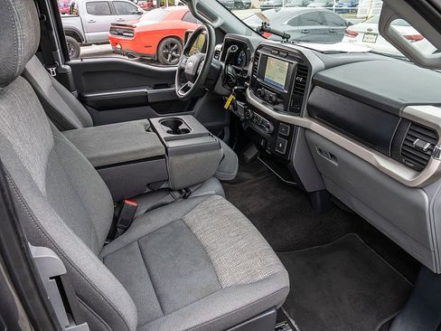 Used 2021 Ford F150 XLT image 18