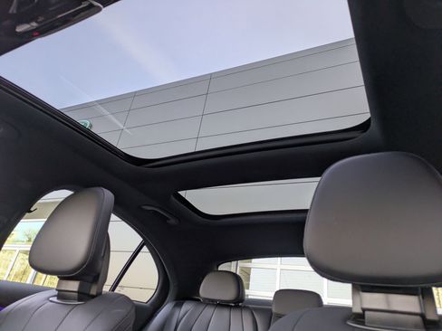 Certified 2024 Mercedes-Benz E 450 4MATIC Sedan image 25