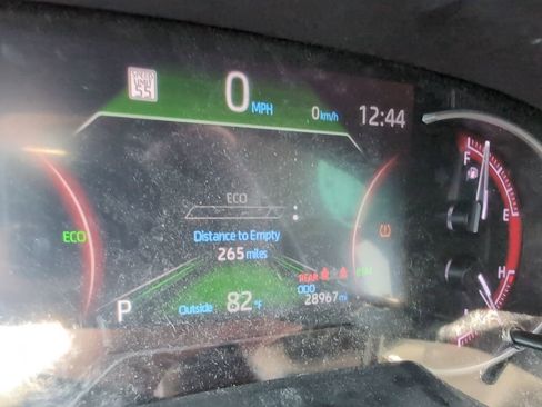 Used 2024 Toyota RAV4 XLE w/ Convenience Package image 9