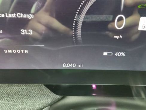 Used 2024 Lucid Air Touring AWD/4WD image 38