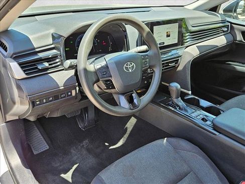 Used 2025 Toyota Camry LE FWD image 10