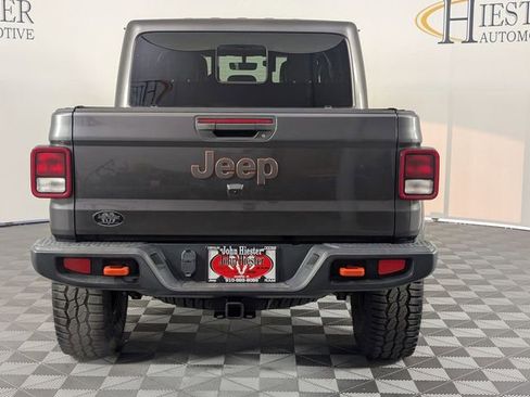 Used 2022 Jeep Gladiator Mojave w/ Cold Weather Group AWD/4WD image 6