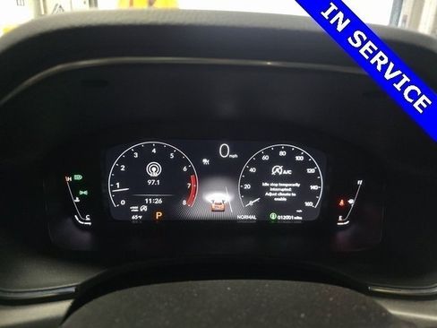 Used 2025 Acura Integra image 8