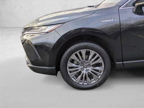 Used 2021 Toyota Venza Limited w/ Advanced Technology Package image 21