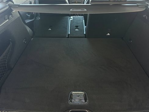 Used 2022 Mercedes-Benz GLC 300 image 14