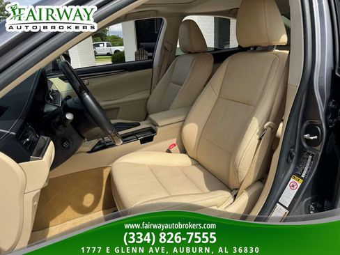Used 2014 Lexus ES 350 w/ Luxury Package FWD image 10