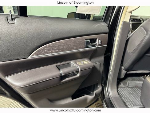 Used 2013 Lincoln MKX AWD image 50