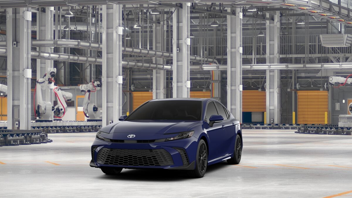New 2026 Toyota Camry SE FWD image 18