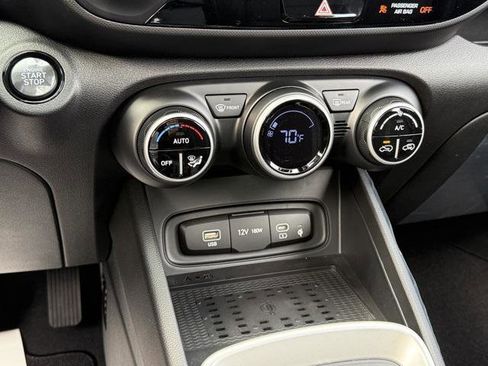 New 2026 Hyundai Venue SEL image 20